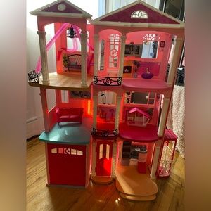 Barbie Dreamhouse
